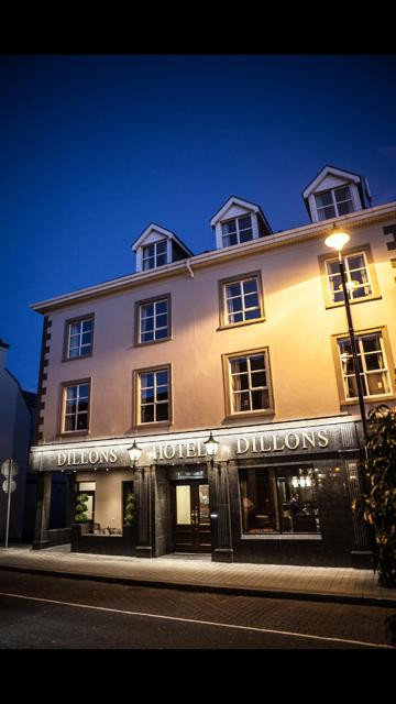 莱特肯尼酒店住宿-Dillons Hotel