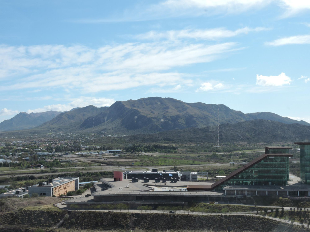 Hito del Bicentenario-San Luis必去景点