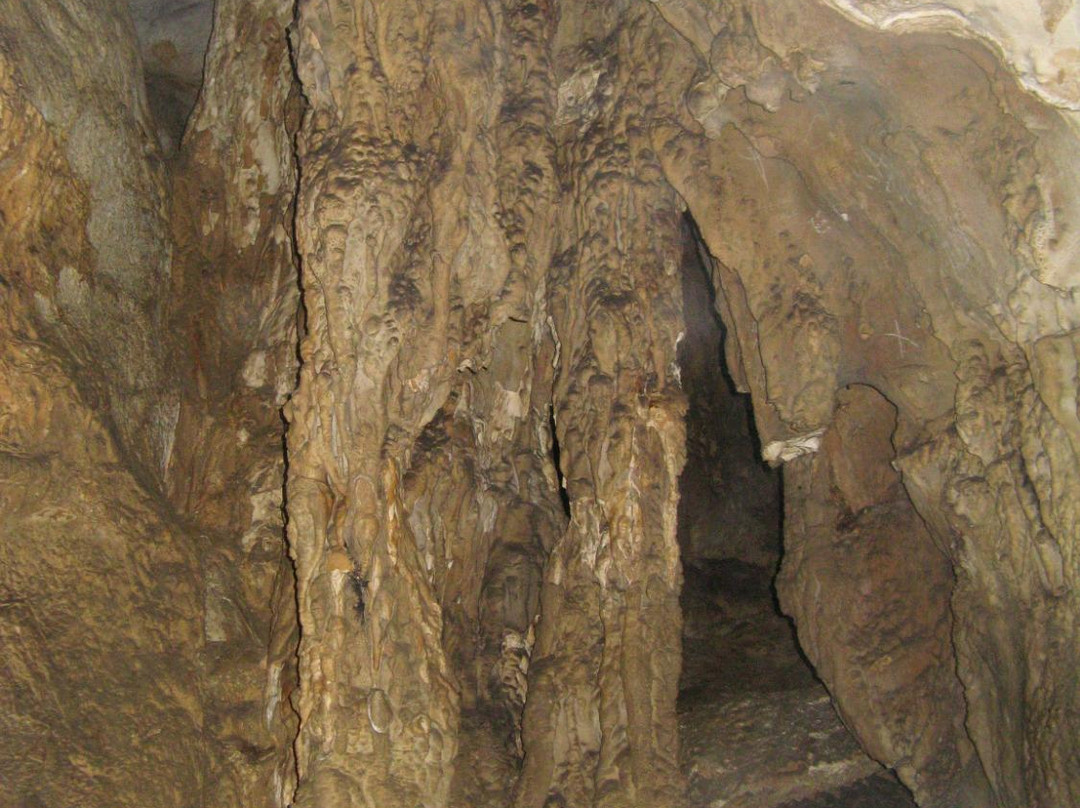 Borodinskaya Cave-Bograd必去景点