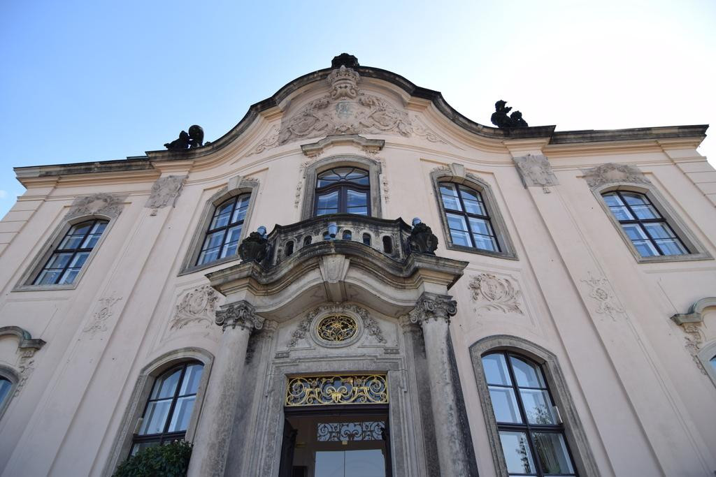 Kurländer Palais-德累斯顿必去景点