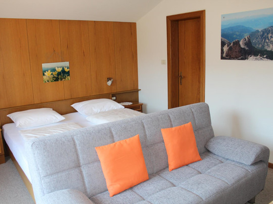 Garni Thalerhof Tiers主图