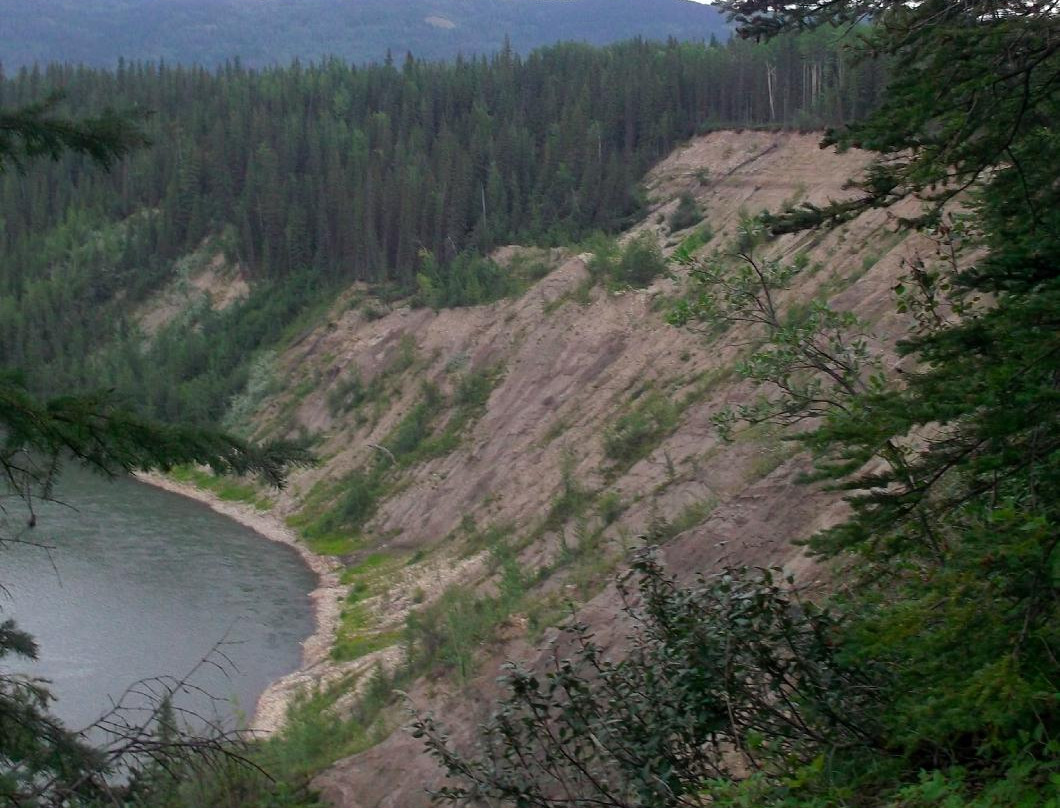 Tumbler Point Hiking Trail-Tumbler Ridge必去景点