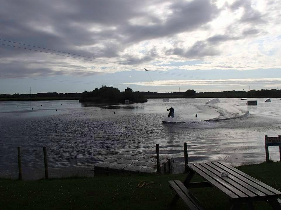 Blackpool Wake Park景点图片