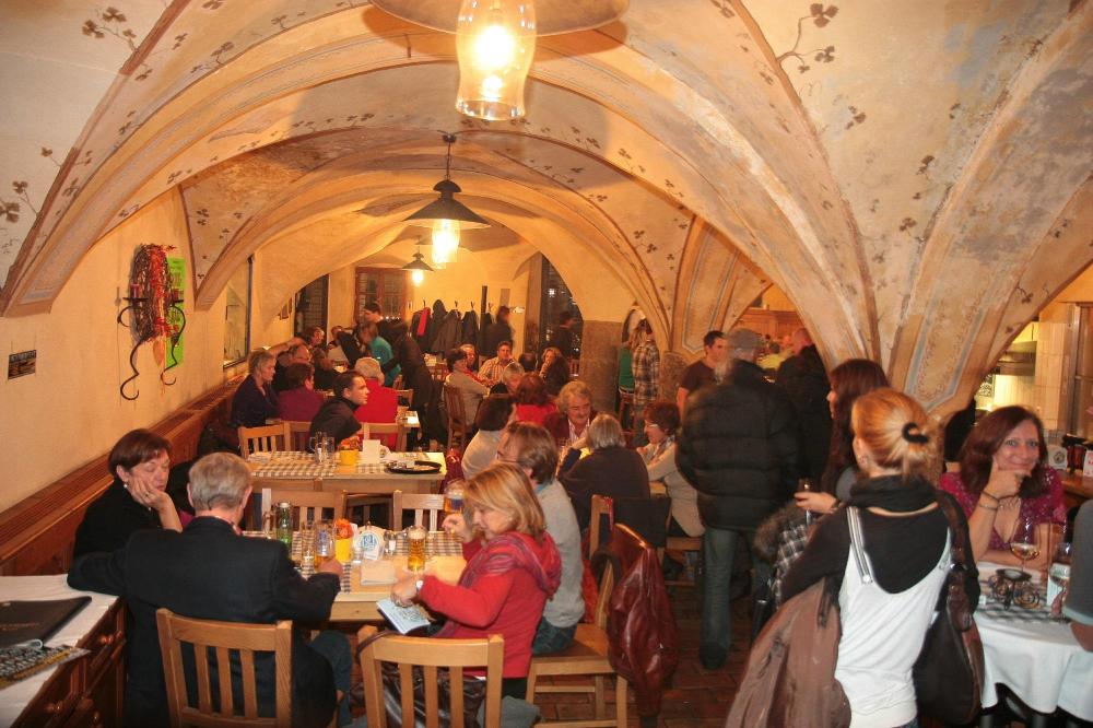 Hotel Goldener Engl-餐饮