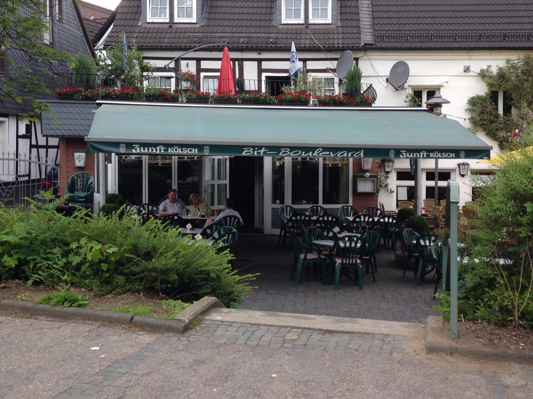 Bistro Bit Boulevard