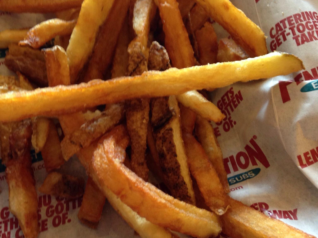 Ledbetter餐馆和美食-Penn-Station East Coast Subs