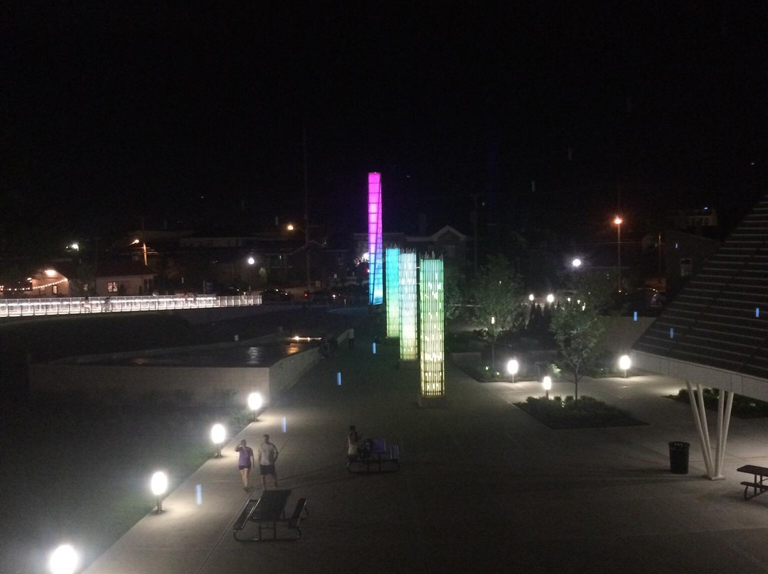 The Big Four Bridge-路易斯维尔必去景点