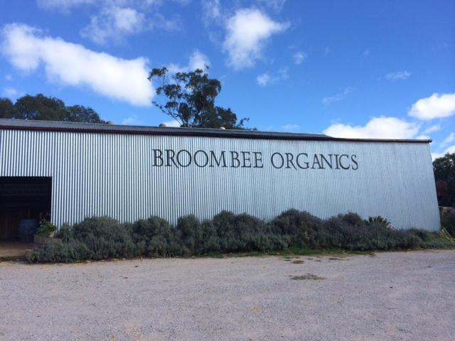 Lue旅游景点-Broombee Organic Wines - Cellar Door