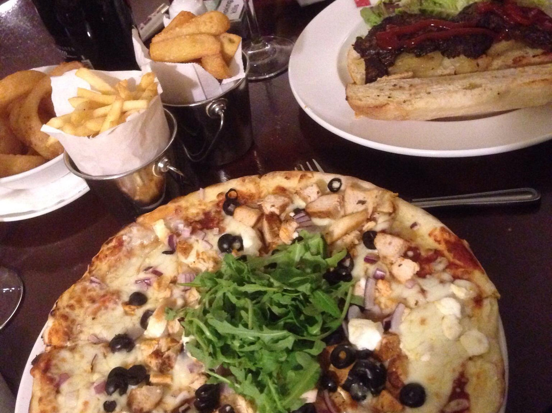 Cloghran餐馆和美食-T3 Bar & Restaurant