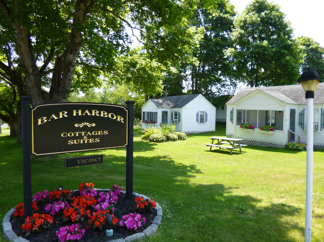 Bar Harbor Cottages & Suites