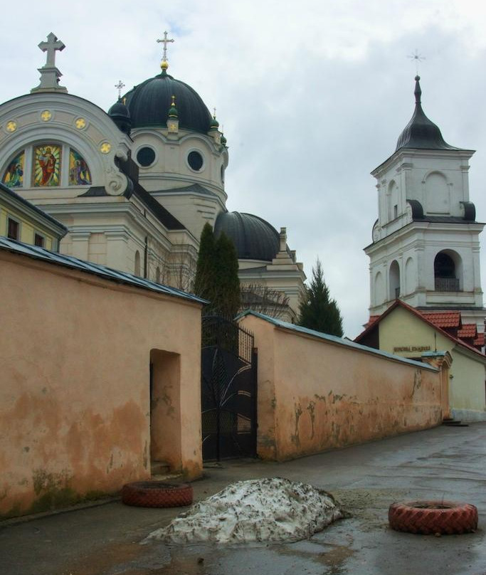 Basilian Monastery and the Heart of Christ Church-Zhovkva必去景点
