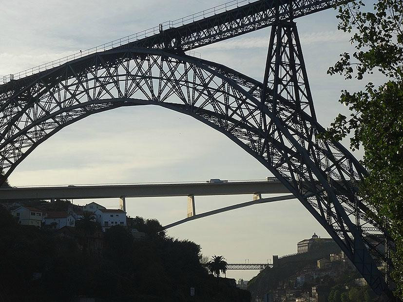 Ponte D. Maria Pia-波尔图必去景点