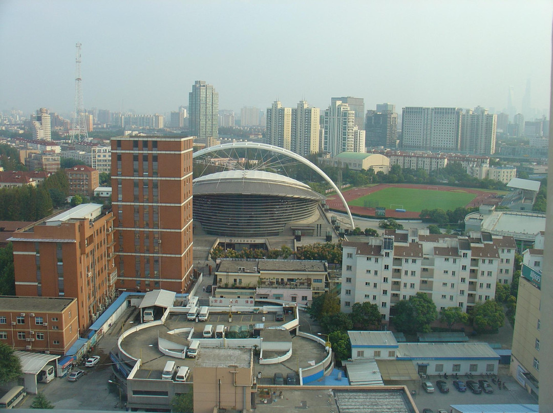 上海复旦皇冠假日酒店主图