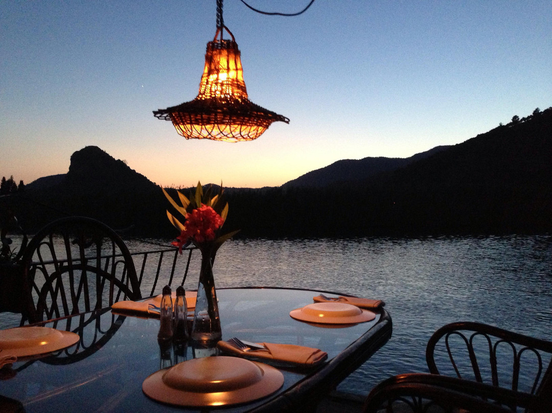 Beyaz Gul Restaurant