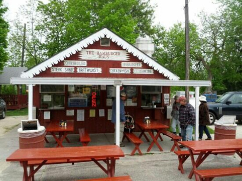 Campbellsport餐馆和美食-The Hamburger Haus