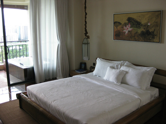 三亚湾海韵度假酒店主图