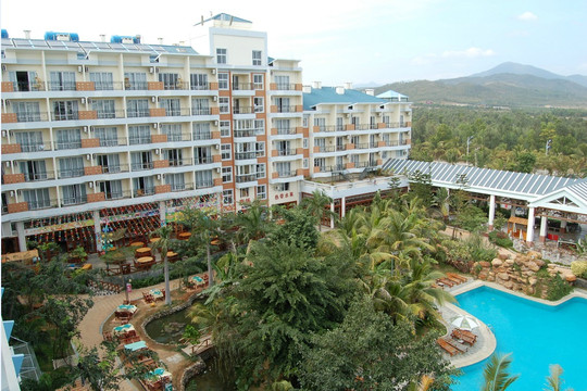 美丽春天温泉度假酒店主图