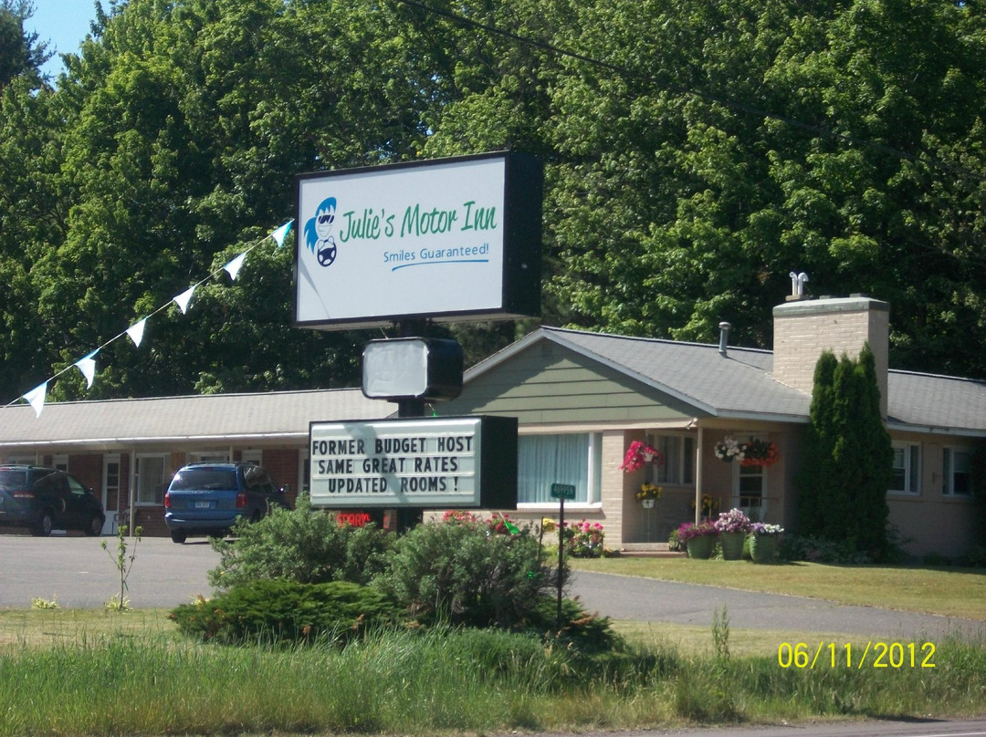 Copper Country Inn主图