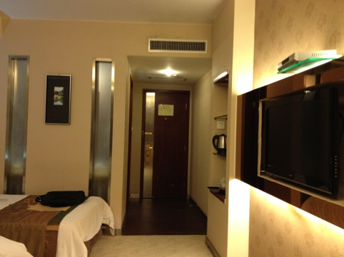 亚欧大酒店主图