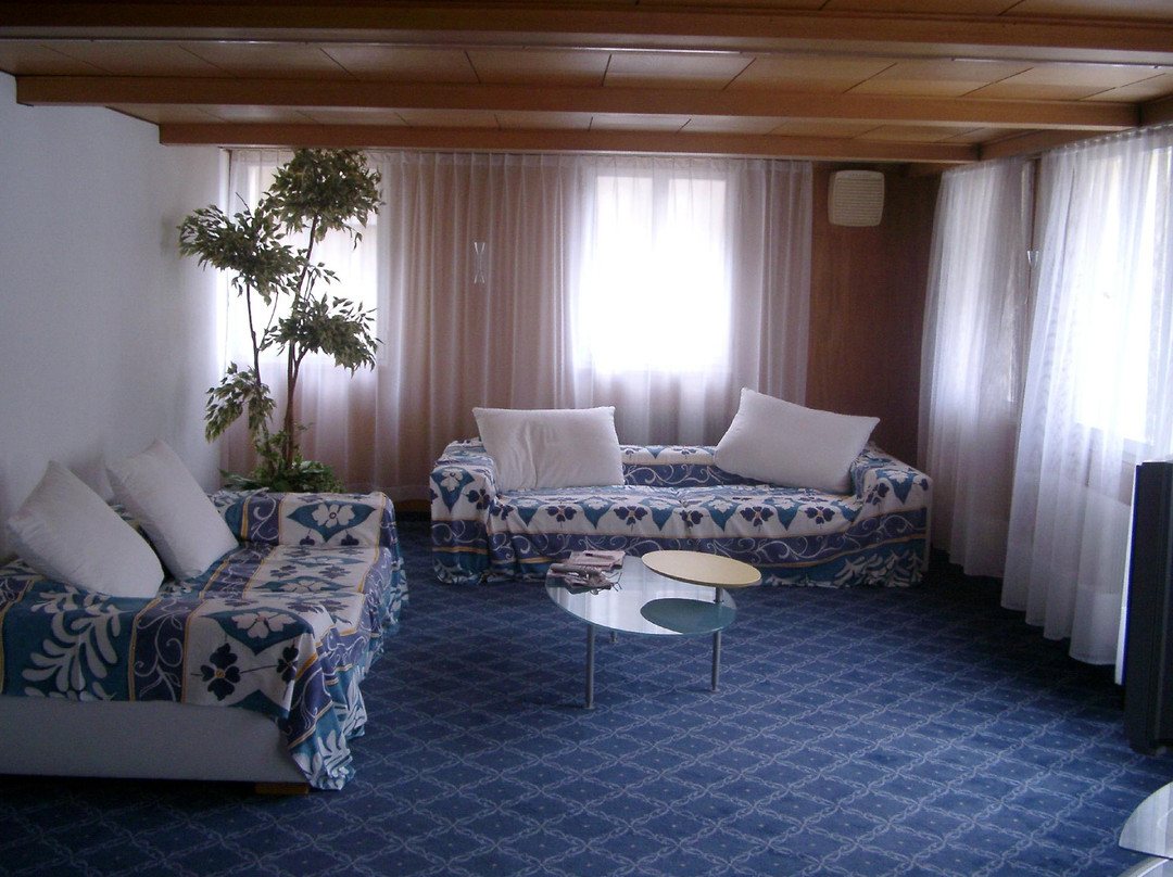 Hergiswil酒店住宿-Hotel Roessli Stansstad AG
