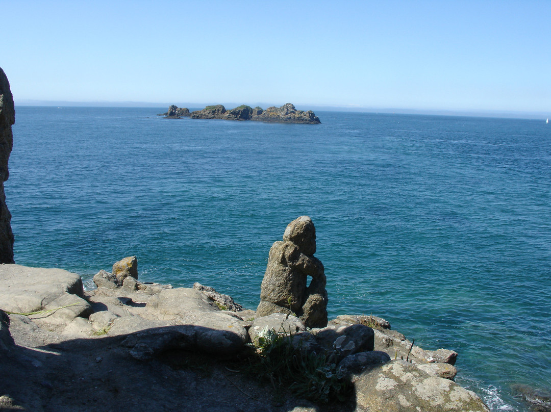 Les Rochers Sculptes-圣马洛必去景点