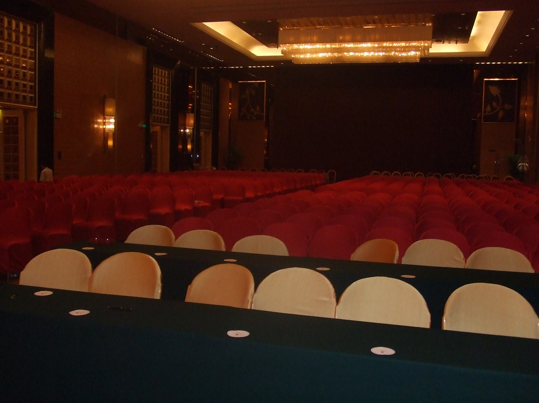 海南君华海逸酒店（海口万绿园万象城店）主图