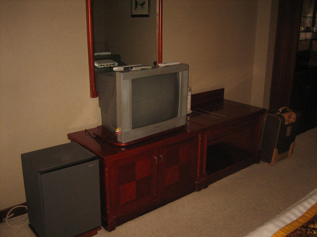 光明大酒店主图