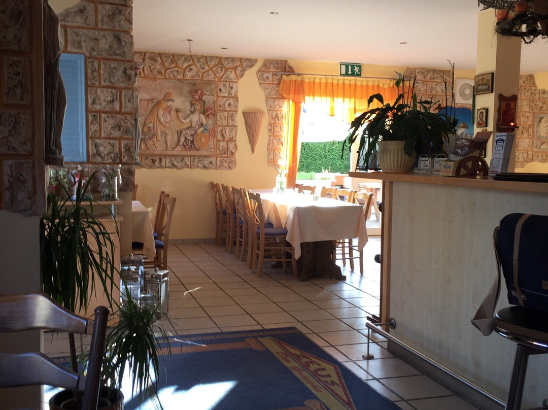Emmerthal餐馆和美食-Restaurant Zeus der Grieche
