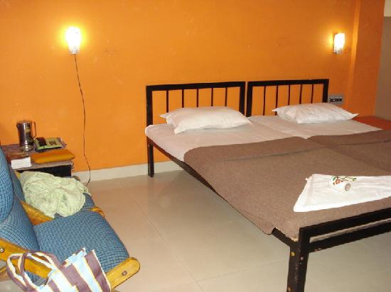 Hotel Mookambika Deluxe-客卧
