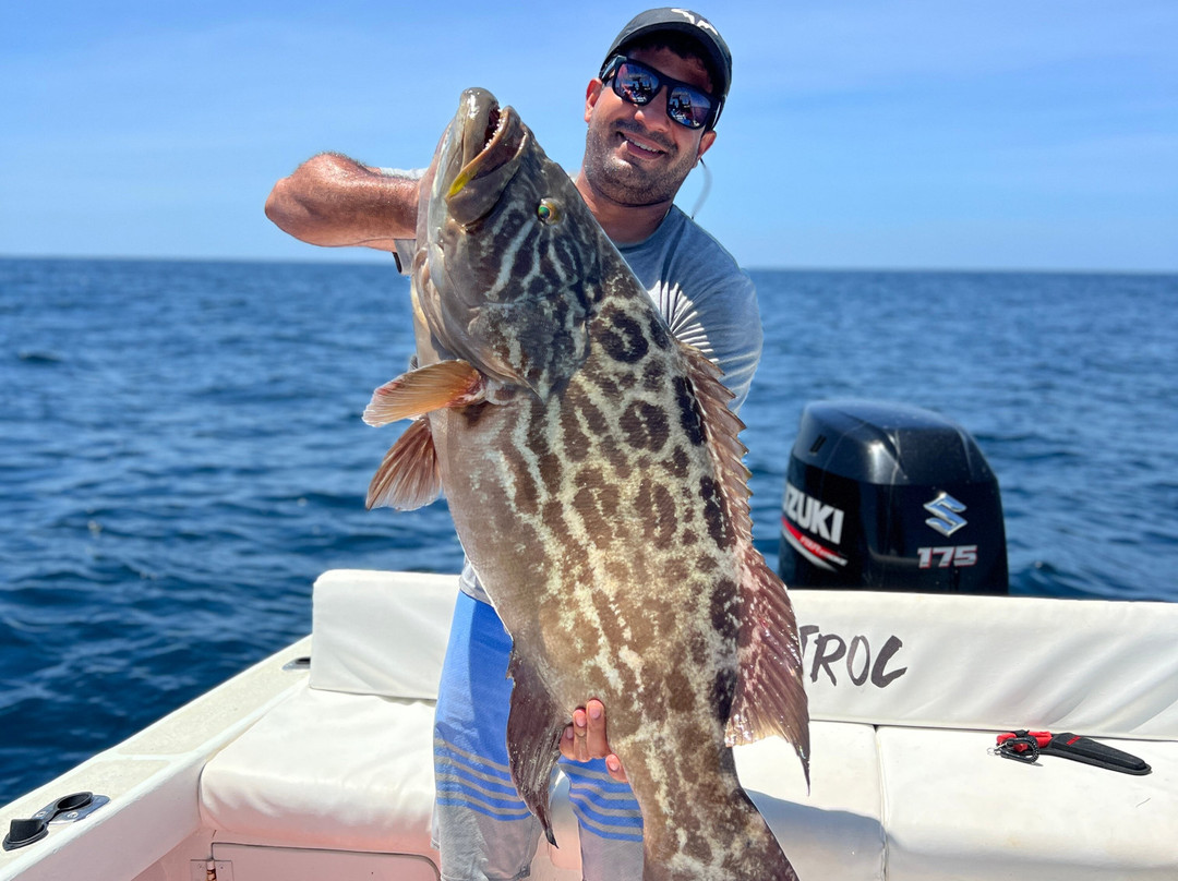 Out of Control Fishing Charter Panama景点图片