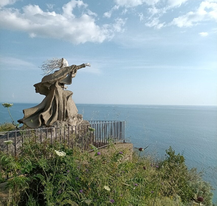 Statua di Cilla景点图片