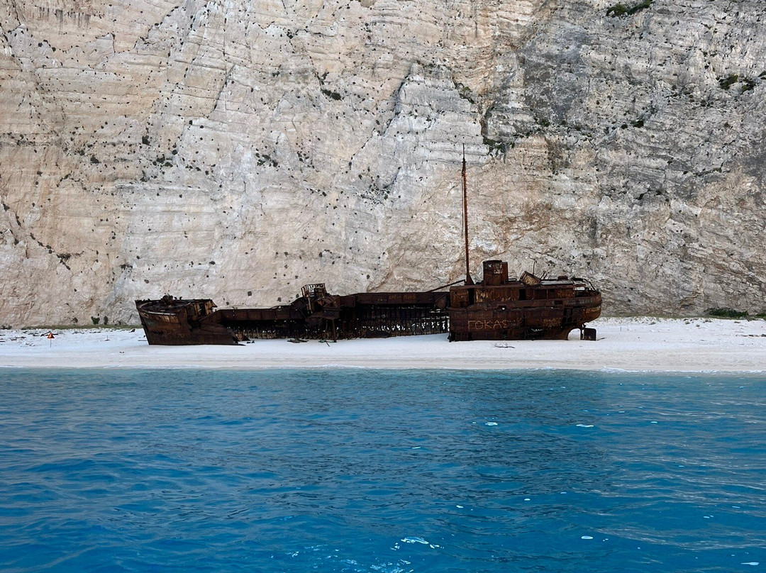 Life And Boat Private Tours景点图片