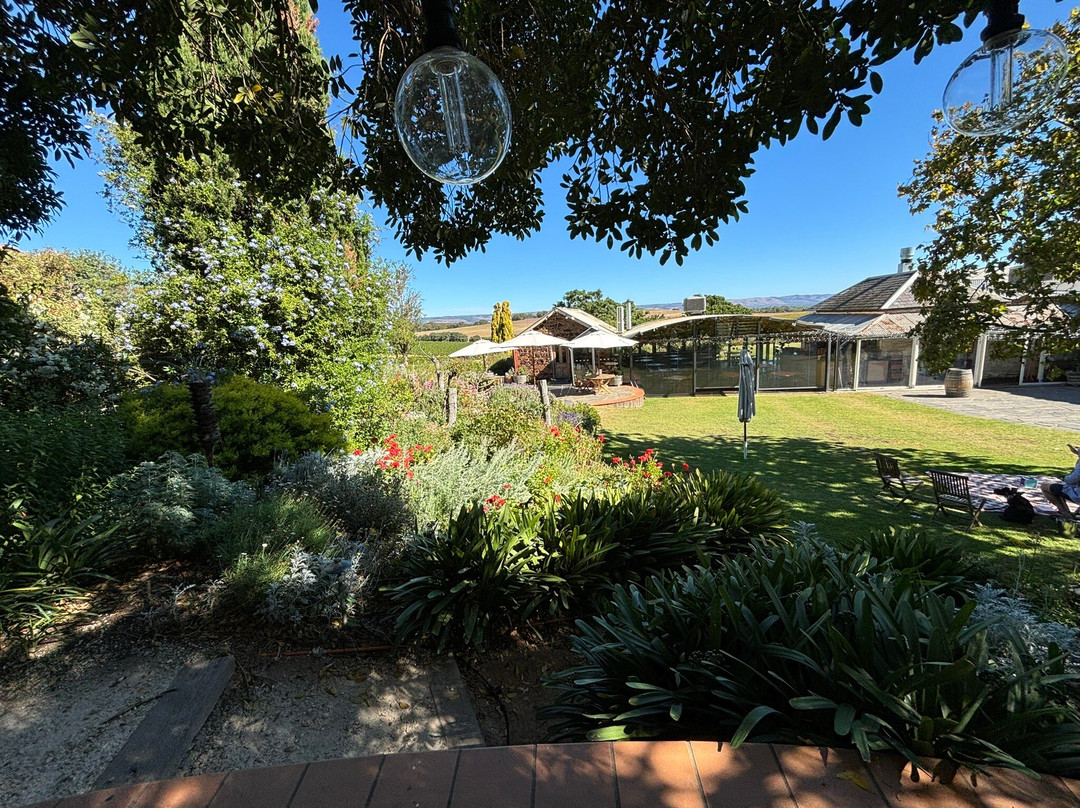 Be Consumed Tours-努里乌特帕必去景点