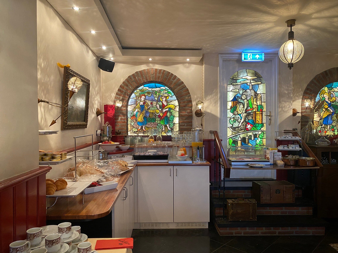 登霍夫餐厅酒店主图