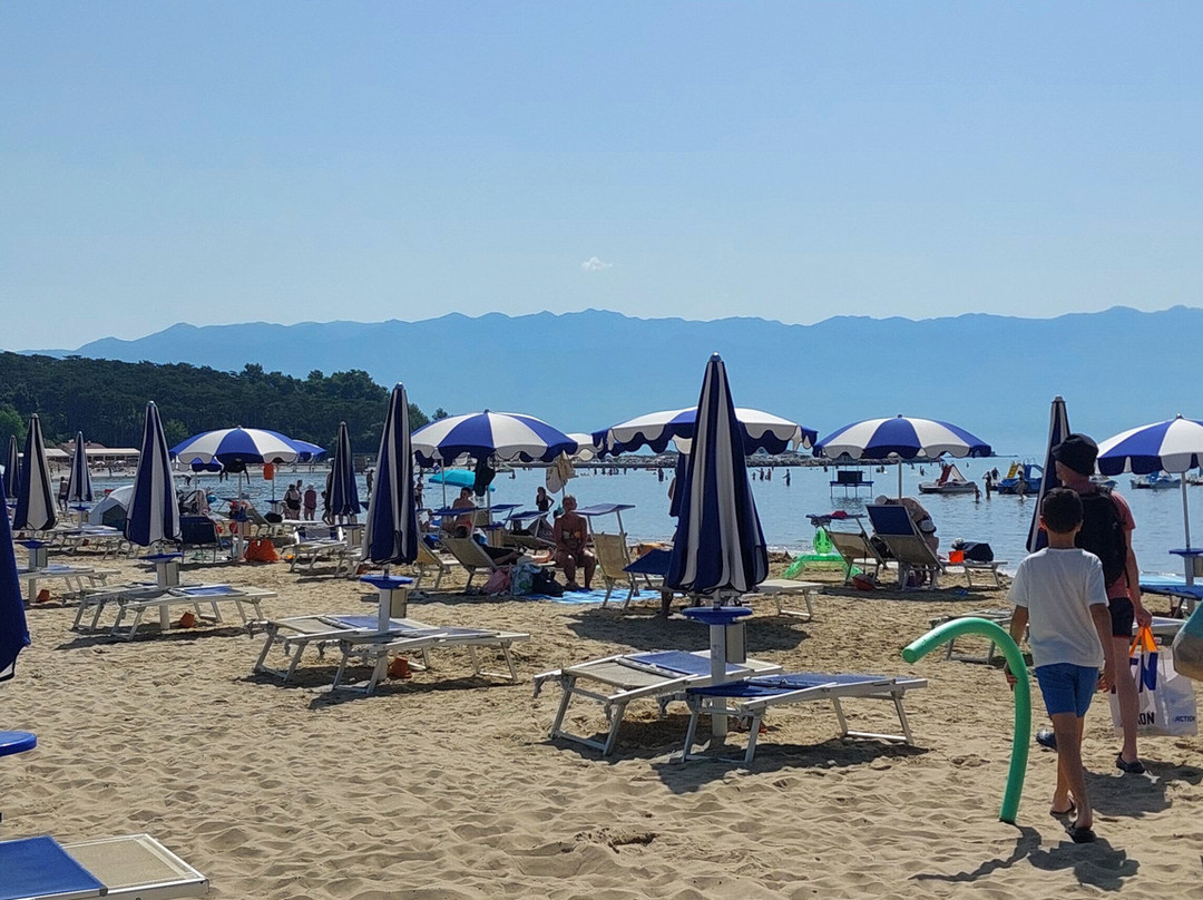 Lopar Beach景点图片