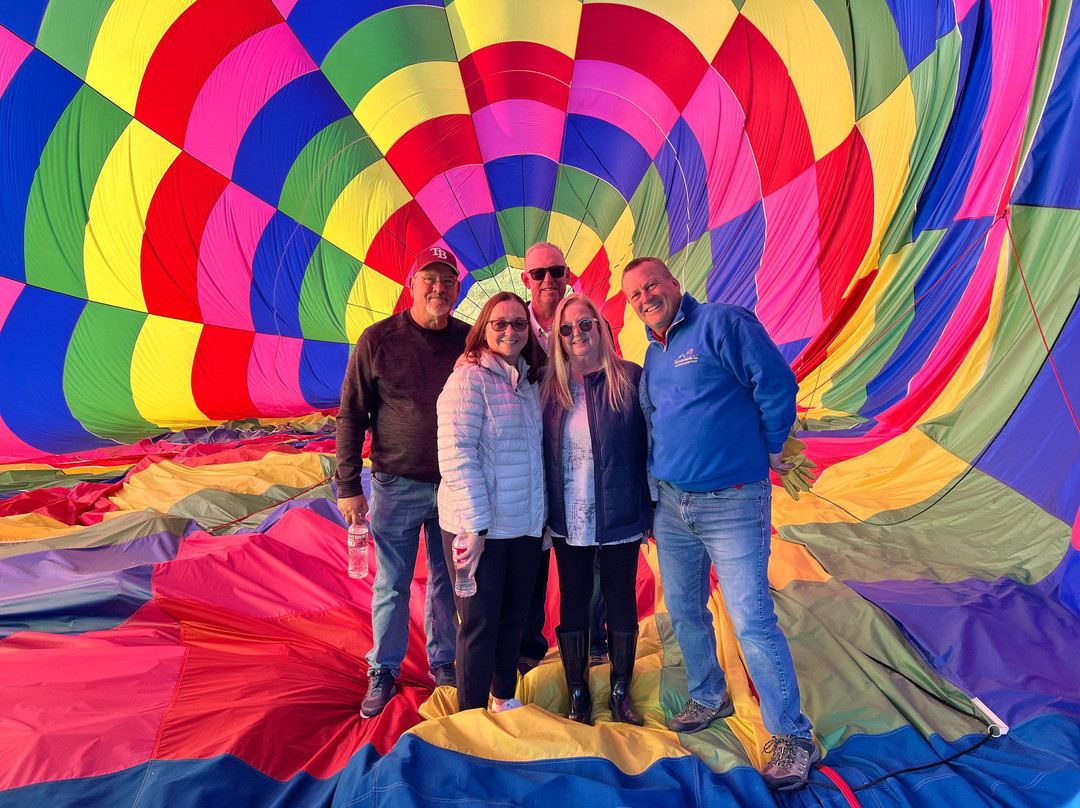 Above It All Balloon Company-斯诺马斯村必去景点