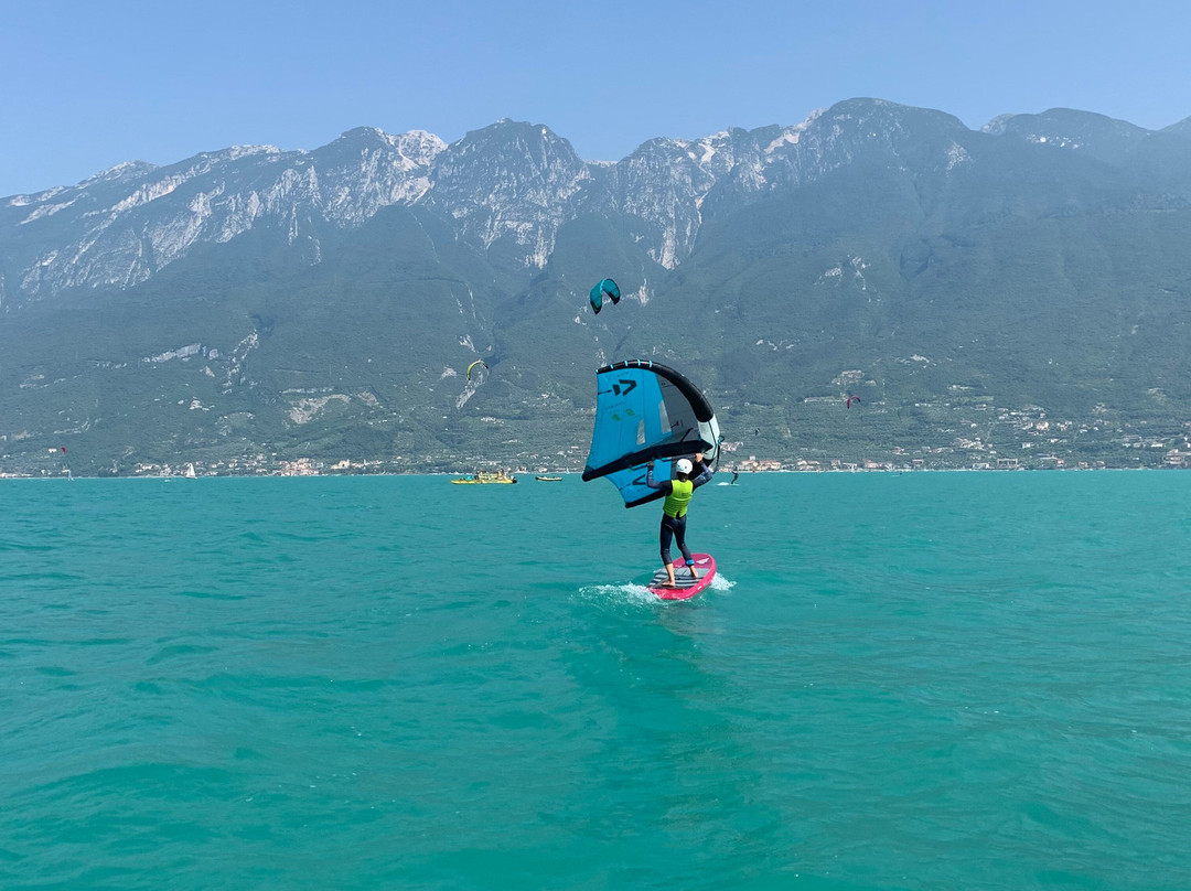 GardaSurf & Sail-Brenzone sul Garda必去景点