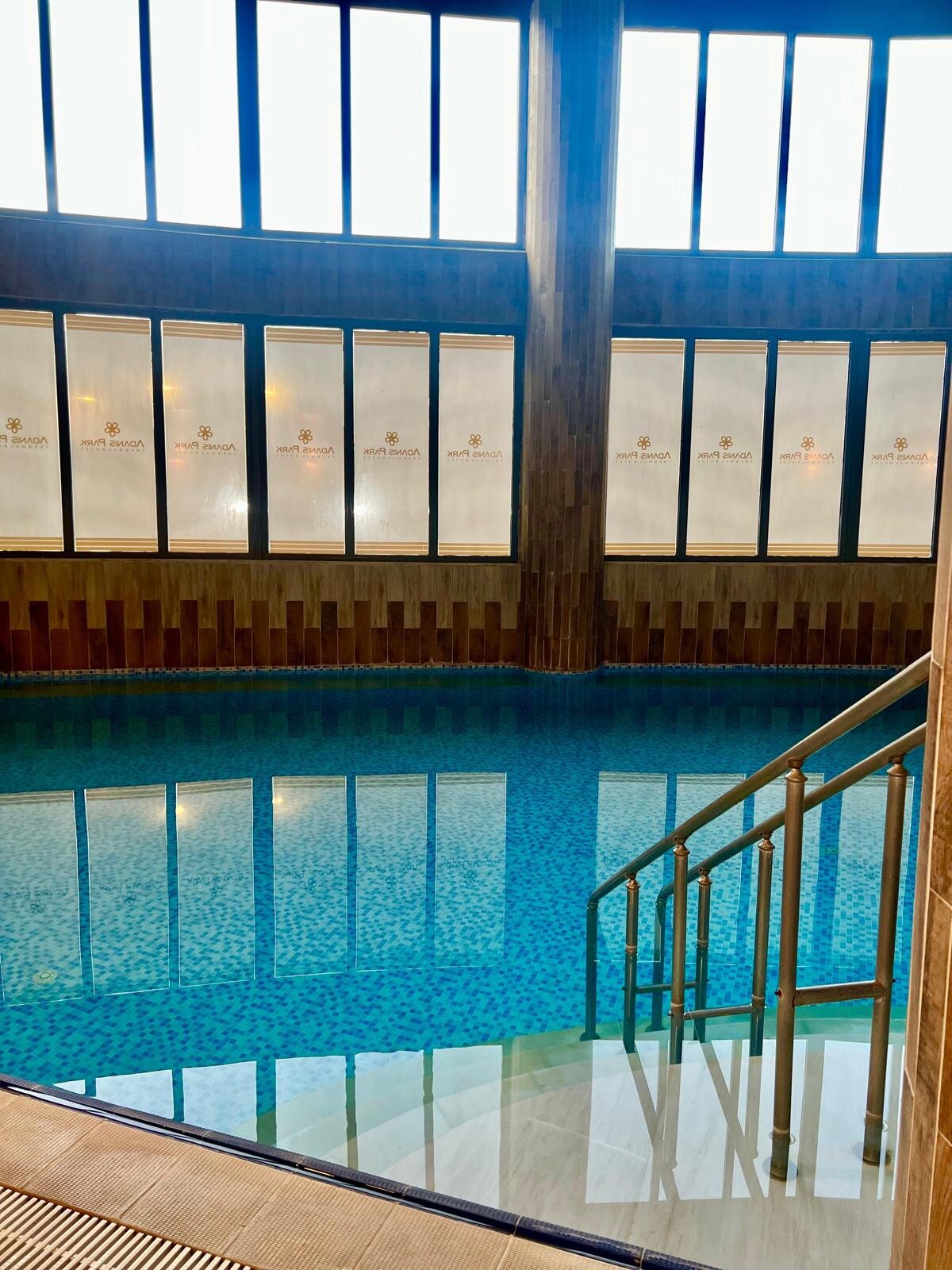 Adanis Park Termal Otel-泳池