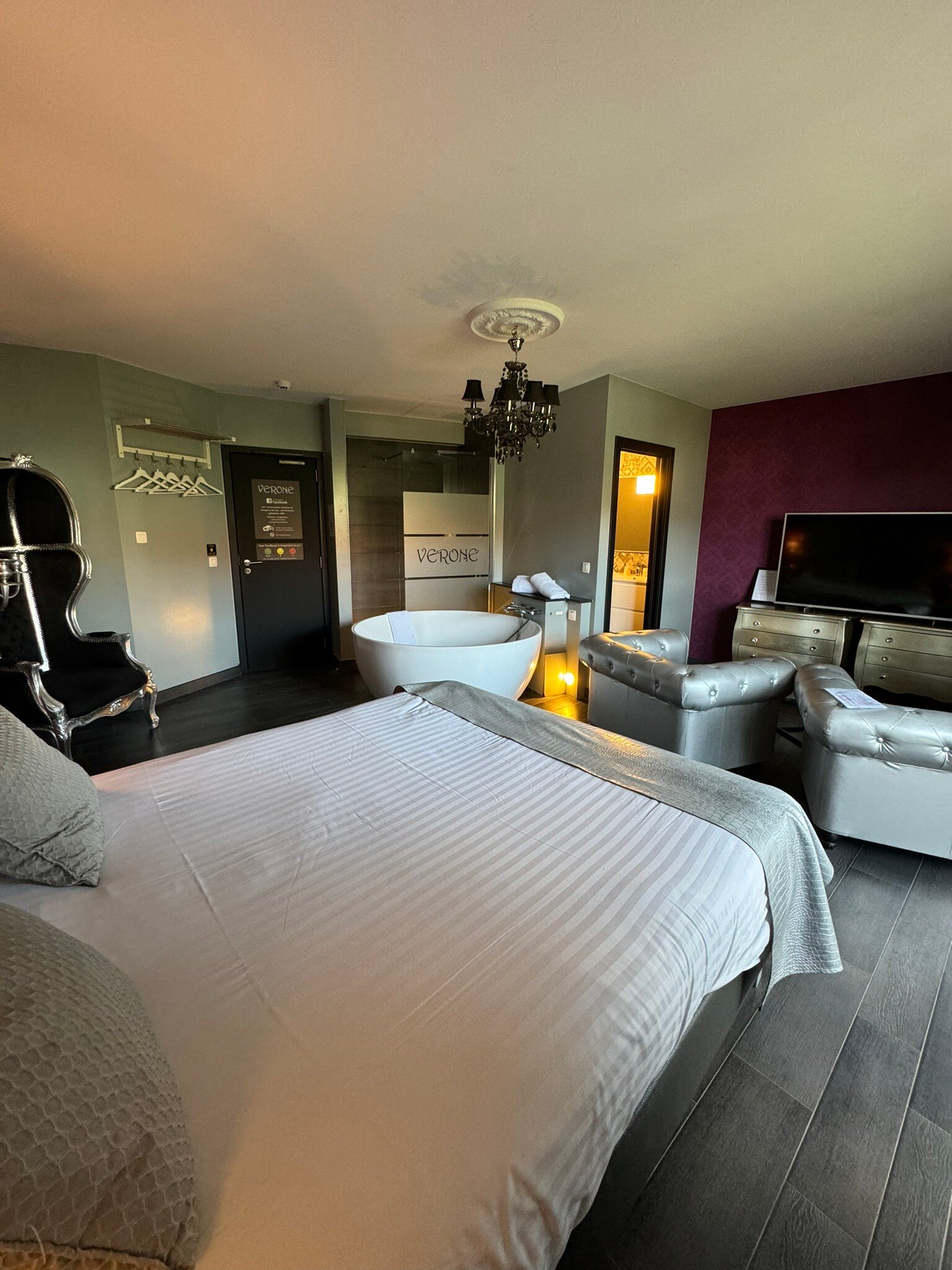 Verone Hotel de Charme-官方