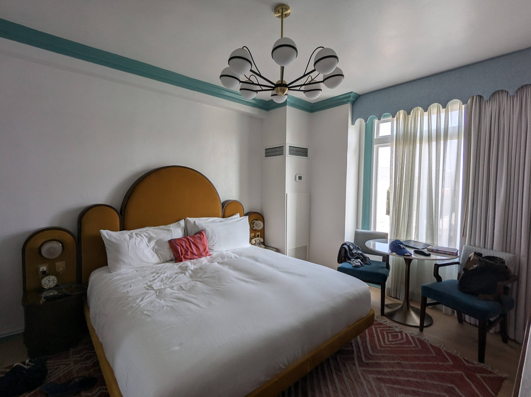 乔治亚酒店主图