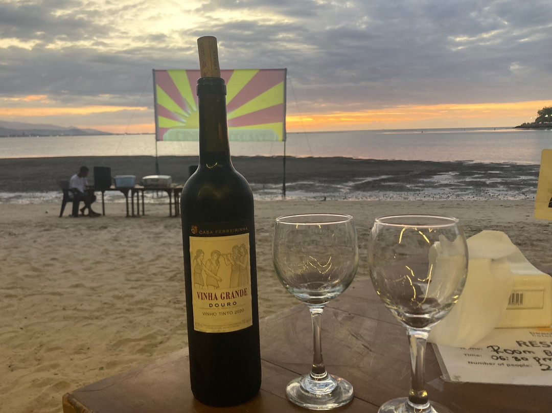 Beachside Hotel主图