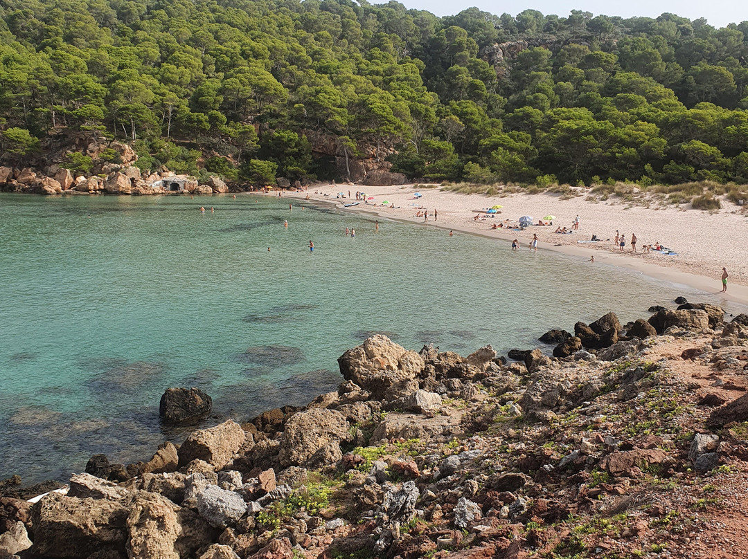 Cala Algaierens-休达德亚必去景点