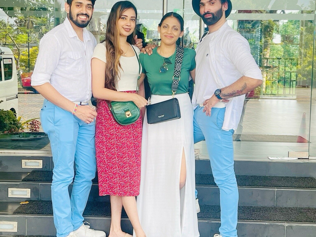 Leaf Family Restaurant by Clover