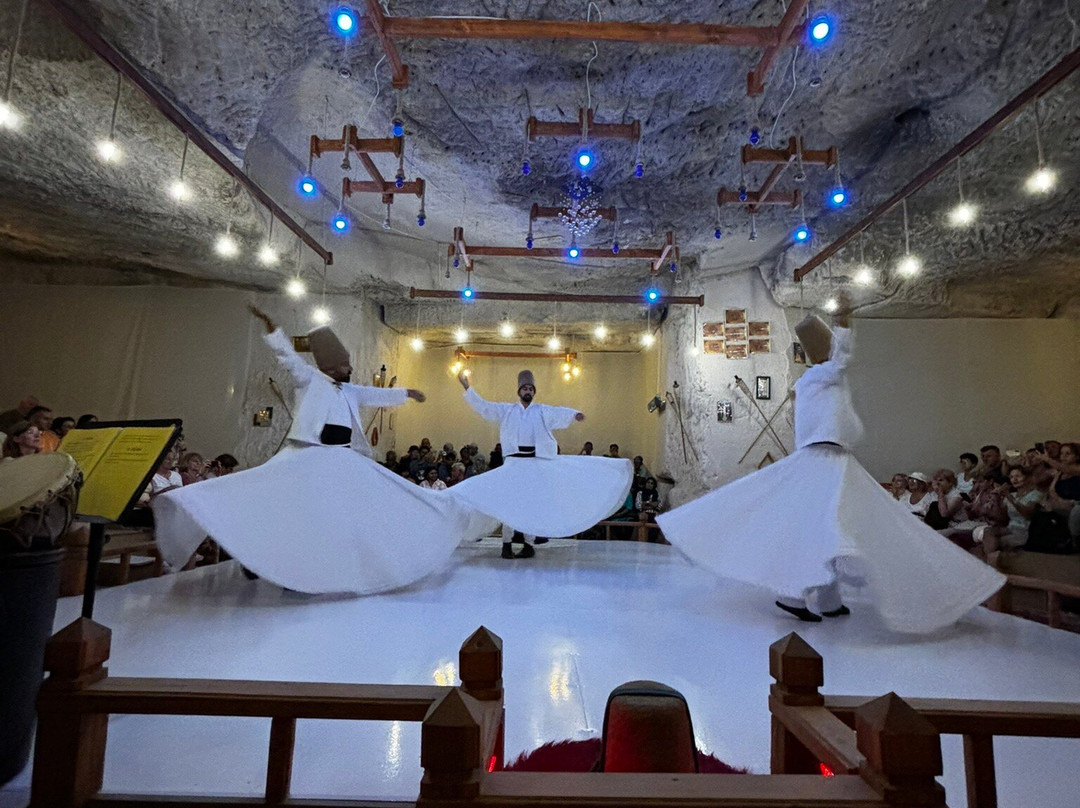 Versity Travel-Nar必去景点