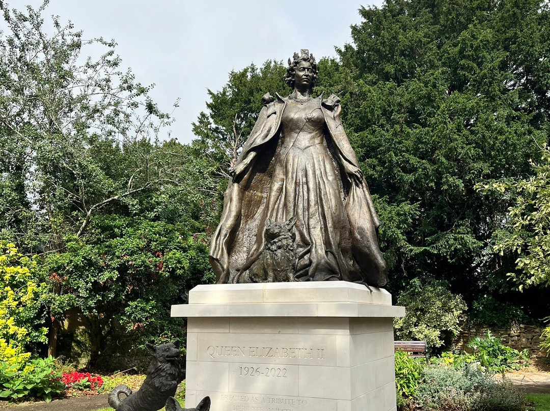 Statue Of Elizabeth 11景点图片