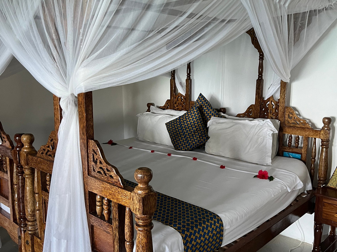 Pearl Beach By Sansi主图