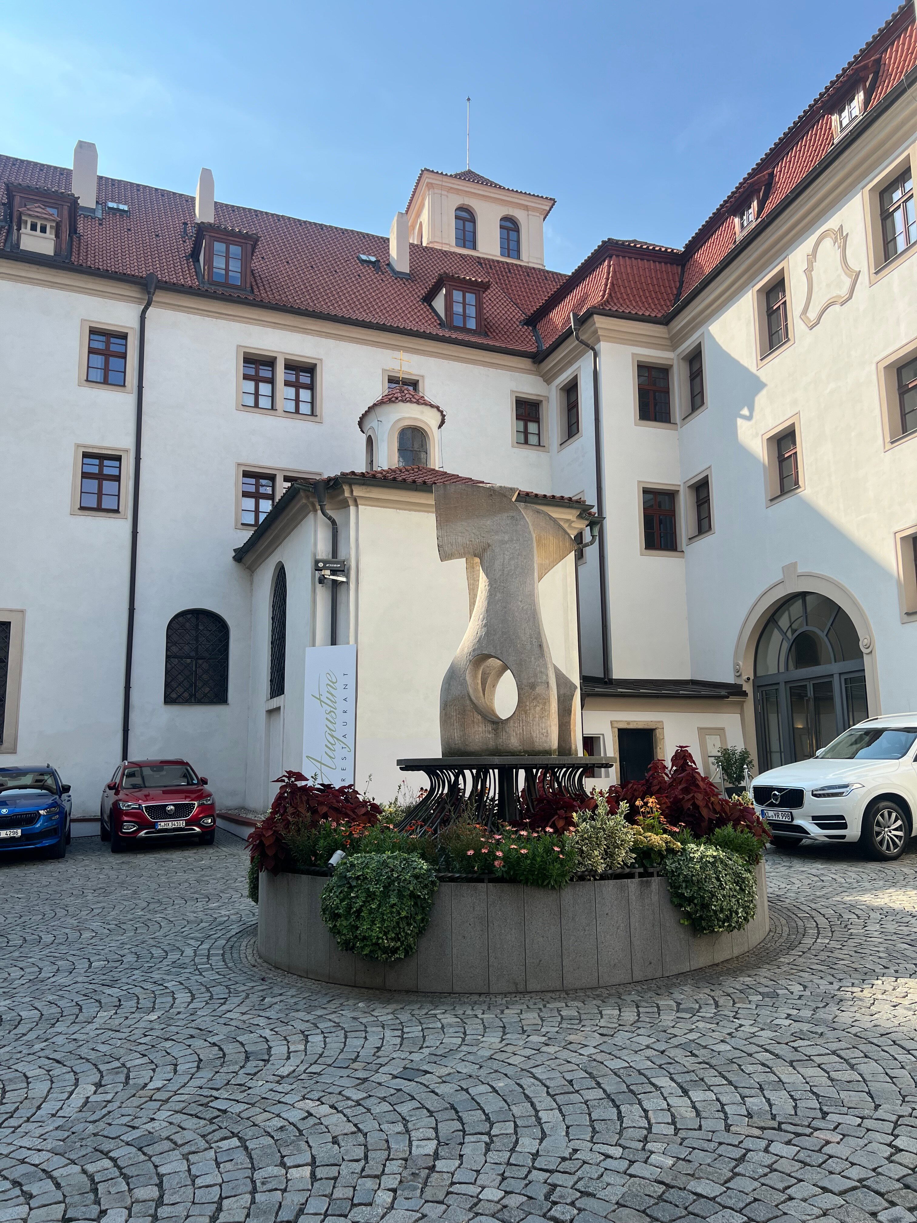 Augustine, A Luxury Collection Hotel, Prague-浴室