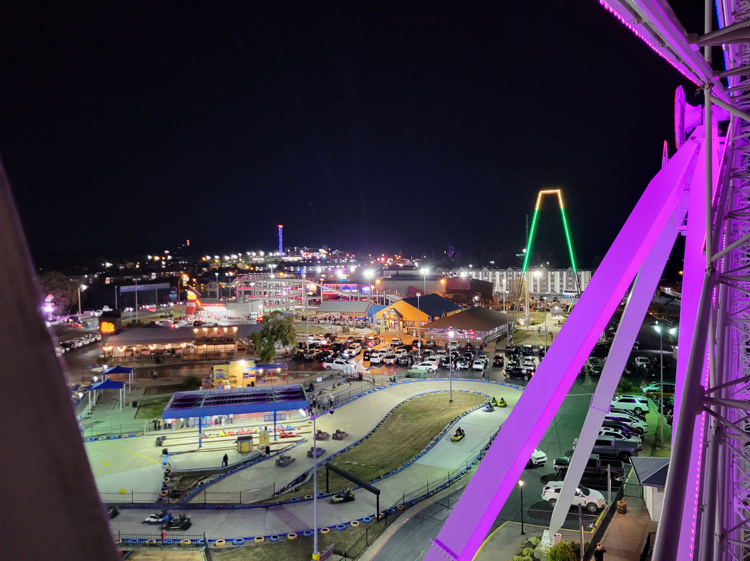 Branson Ferris Wheel景点图片
