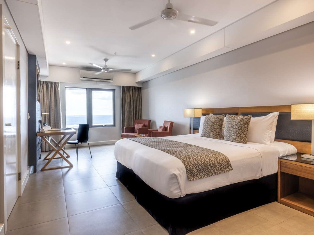 达尔文依兰盛橡酒店