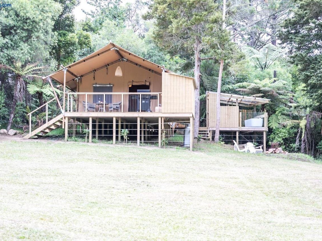 Rhino's Retreat